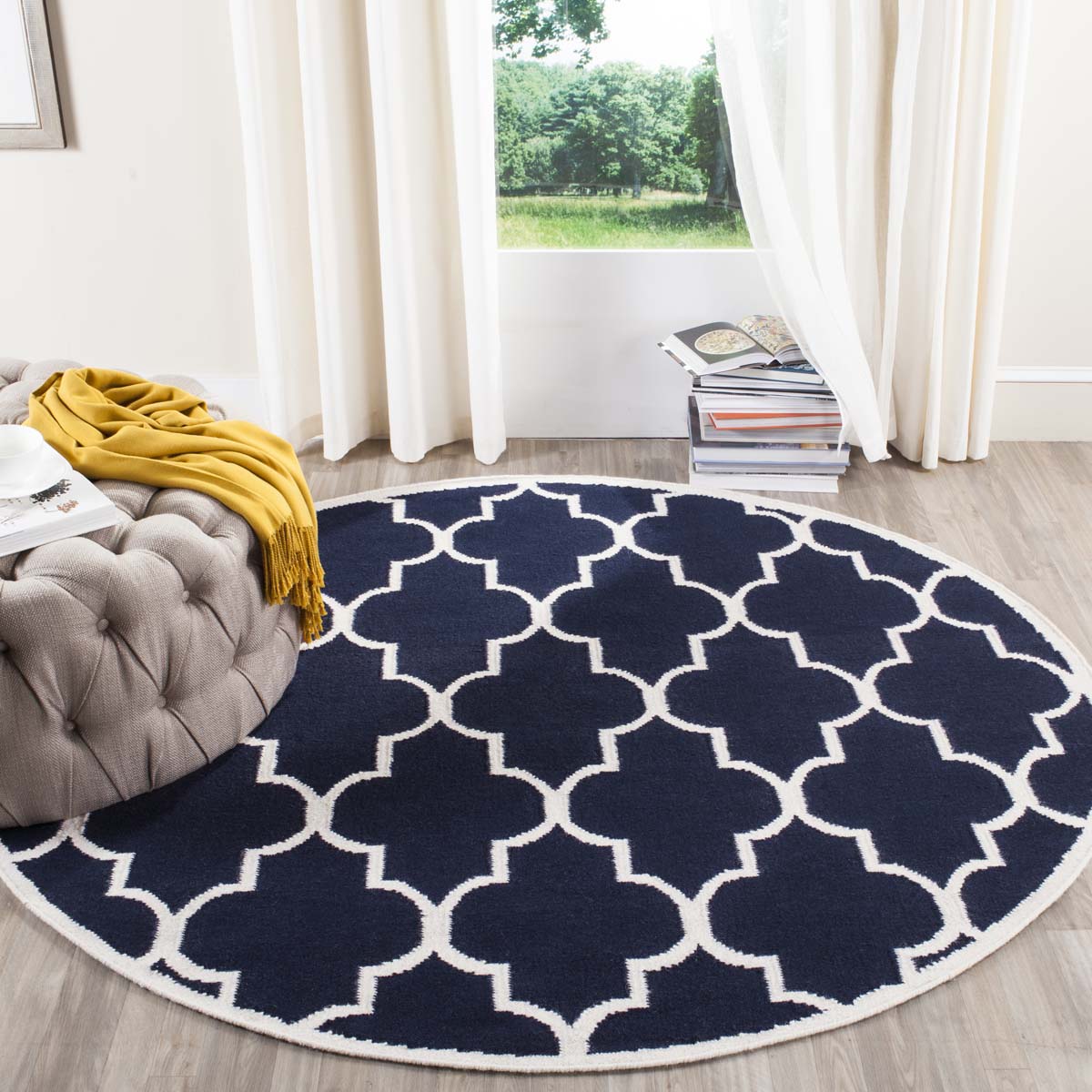 Safavieh Dhurries 632 Rug, DHU632 - Navy / Ivory