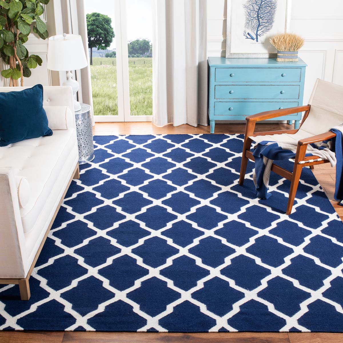 Safavieh Dhurries 634 Rug, DHU634 - Navy / Ivory