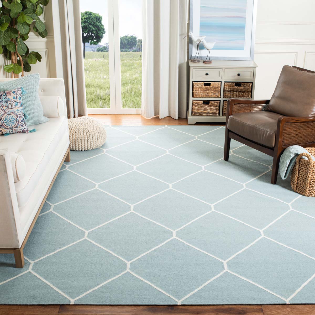 Safavieh Dhurries 635 Rug, DHU635 - Light Blue / Ivory