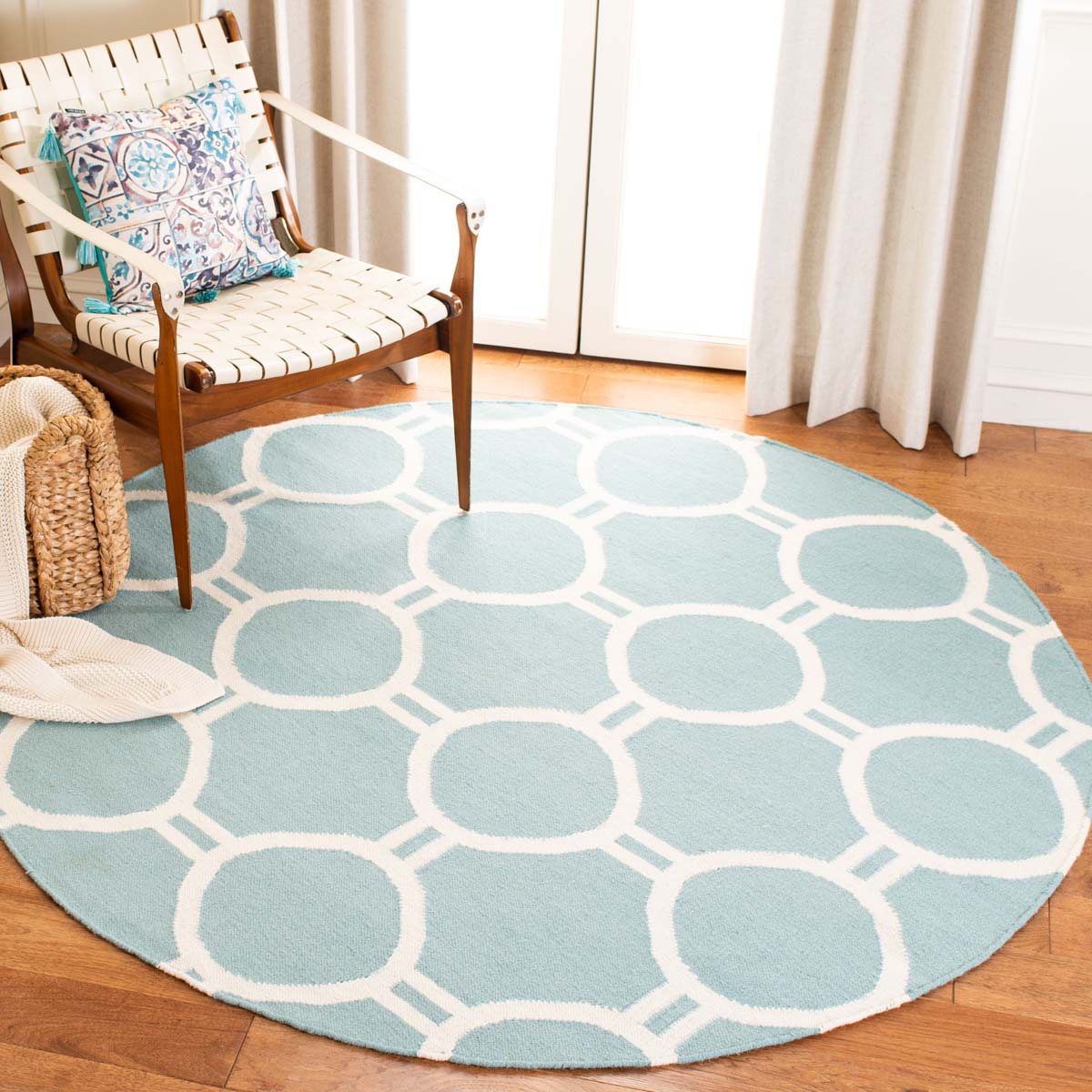 Safavieh Dhurries 636 Rug, DHU636 - Light Blue / Ivory