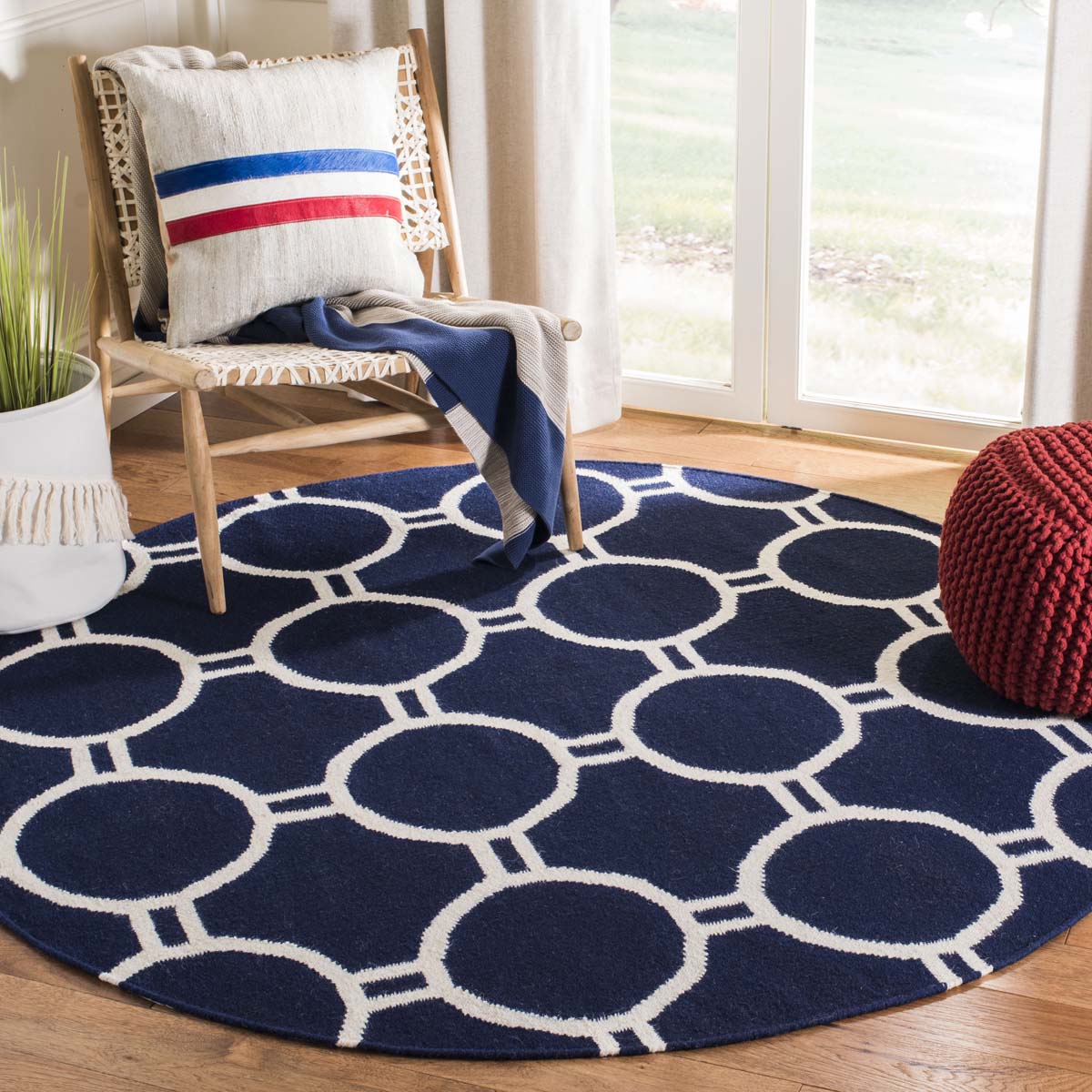 Safavieh Dhurries 636 Rug, DHU636 - Navy / Ivory