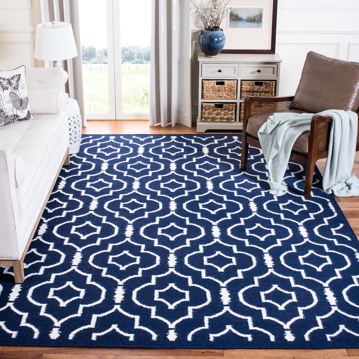 Safavieh Dhurries 637 Rug, DHU637 - Navy / Ivory