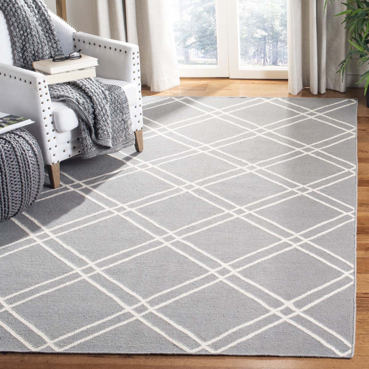 Safavieh Dhurries 638 Rug, DHU638 - Grey / Ivory