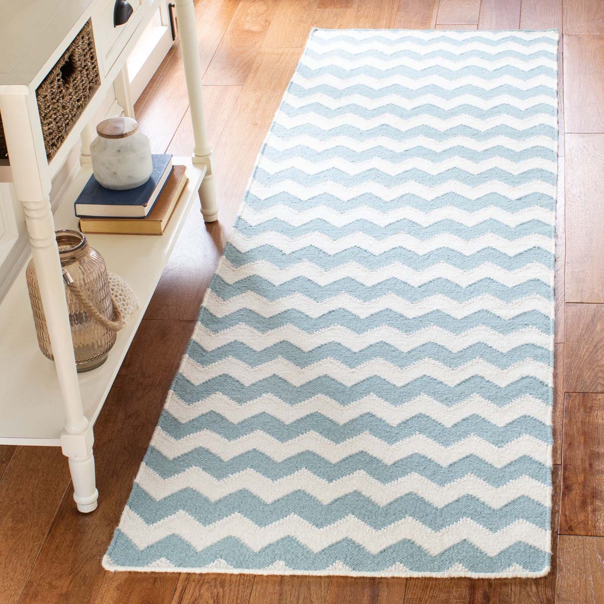 Safavieh Dhurries 644 Rug, DHU644 - Ivory / Blue