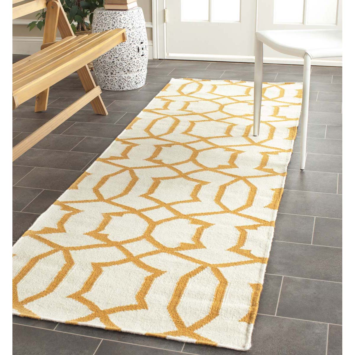 Safavieh Dhurries 753 Rug, DHU753 - Ivory / Yellow