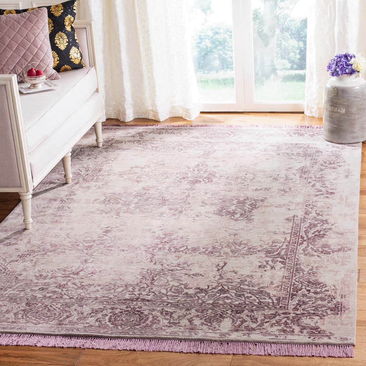 Safavieh Dream 304 Rug, DRM304 - Beige / Lilac