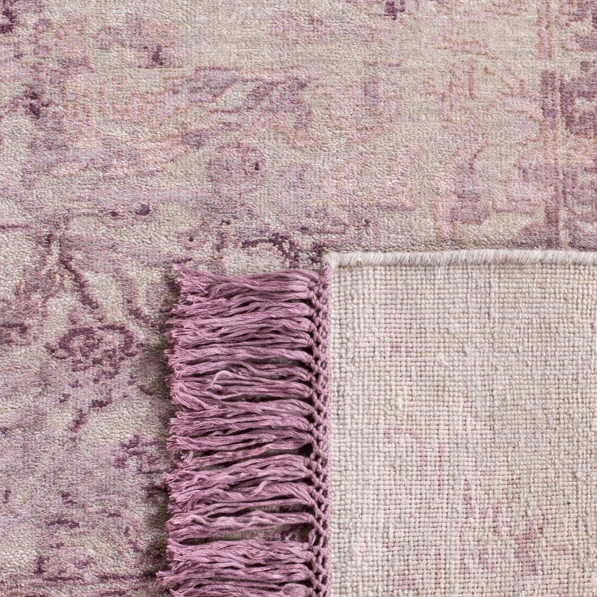 Safavieh Dream 304 Rug, DRM304 - Beige / Lilac