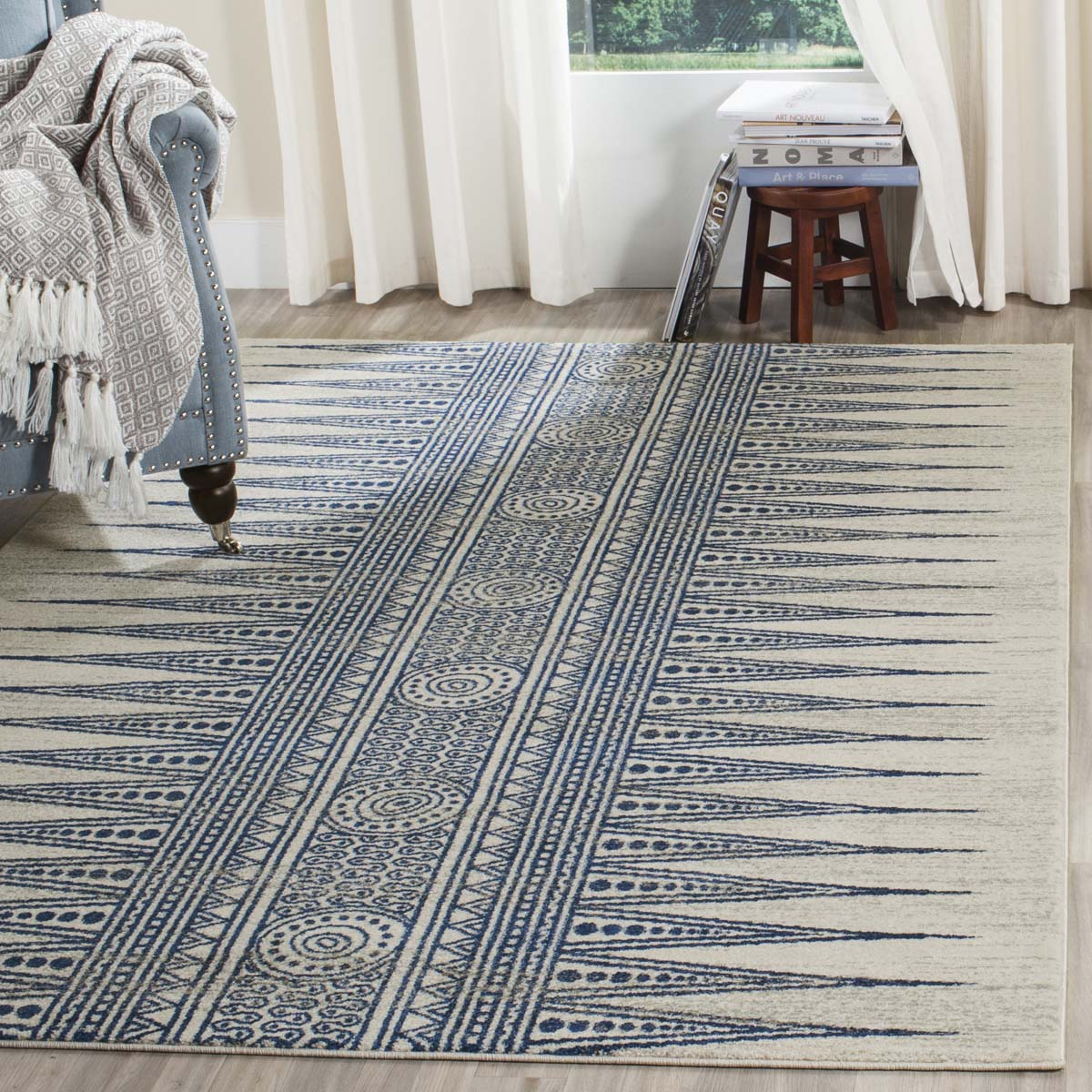 Safavieh Evoke 226 Rug, EVK226 - IVORY / BLUE