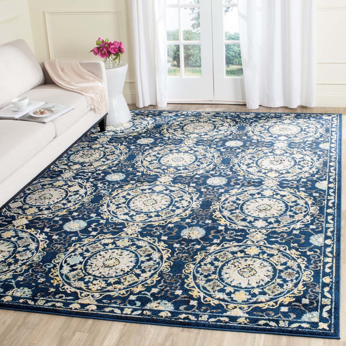 Safavieh Evoke 252 Rug, EVK252 - NAVY / IVORY