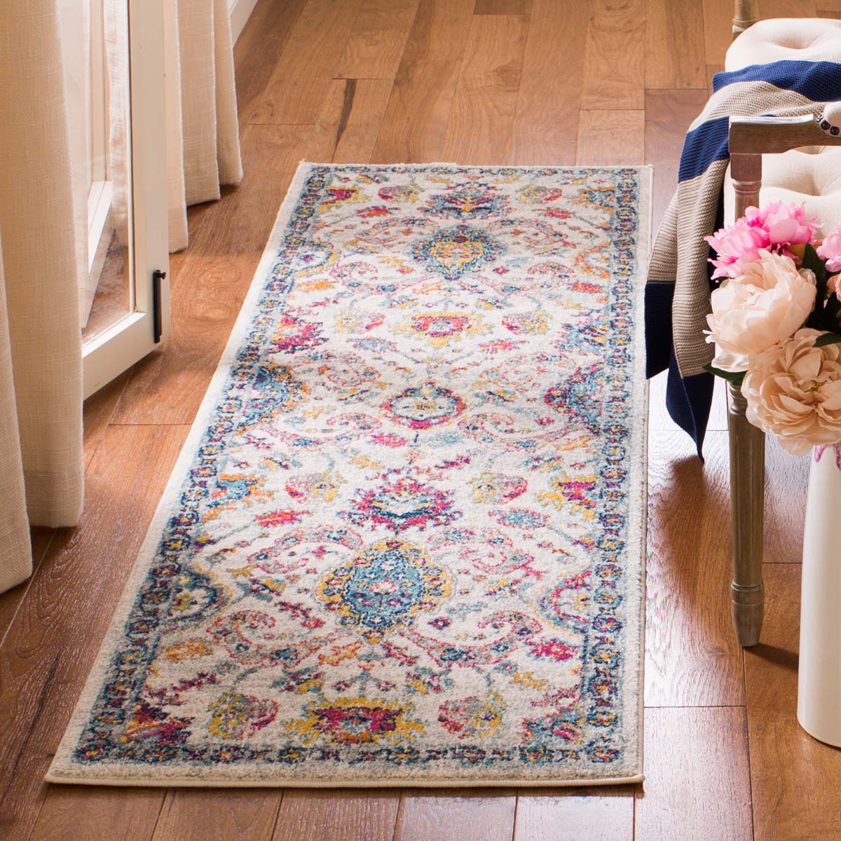 Safavieh Evoke 255 Rug, EVK255 - CREAM / ORANGE