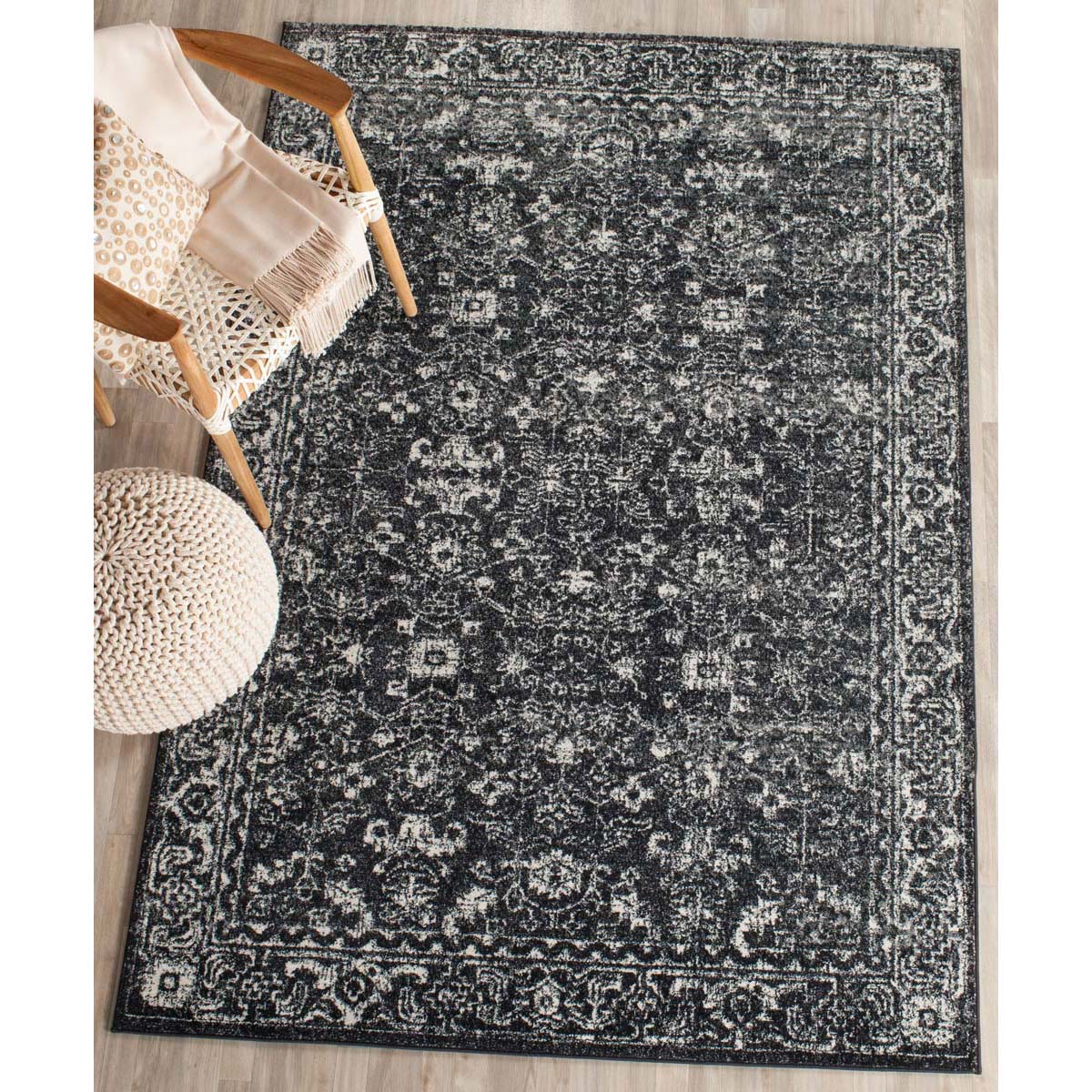 Safavieh Evoke 270 Rug, White, EVK270 - Charcoal / Ivory