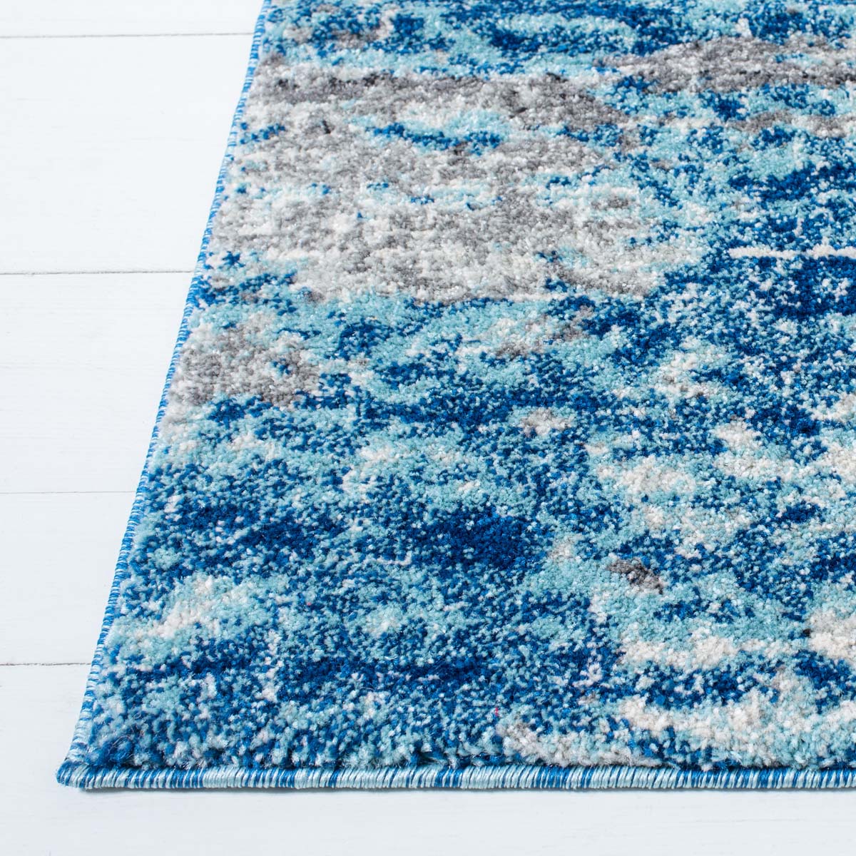 Safavieh Evoke 272 Rug, Blue, EVK272 - Light Blue / Grey