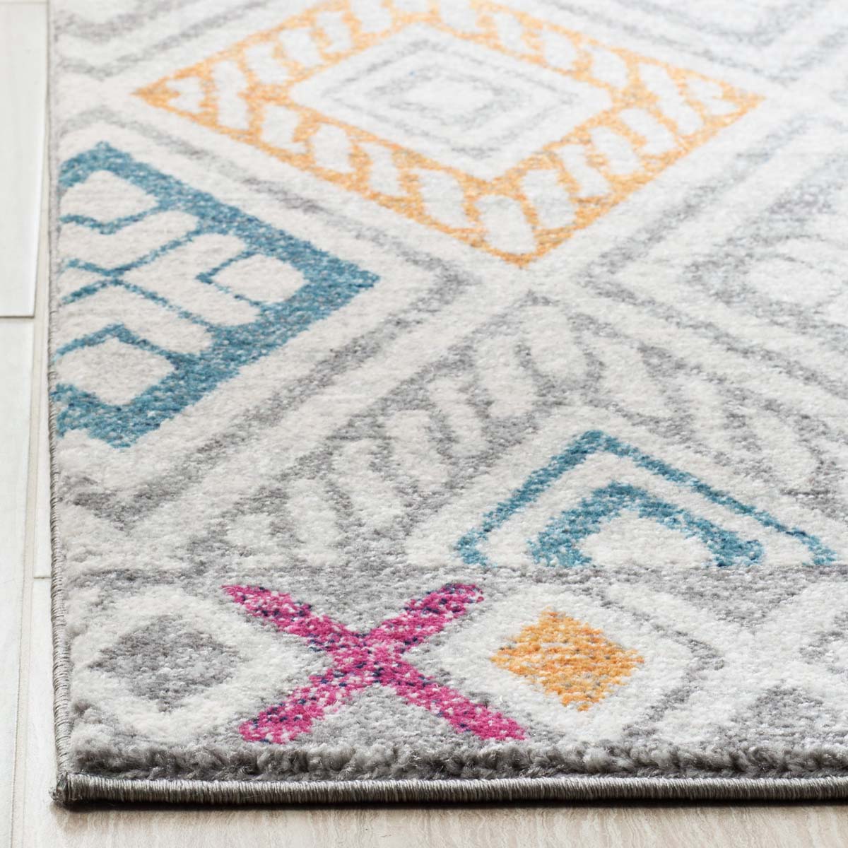 Safavieh Evoke 286 Rug, EVK286 - GREY / IVORY