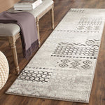 Safavieh Evoke 407 Rug, EVK407 - CREAM / DARK GREY