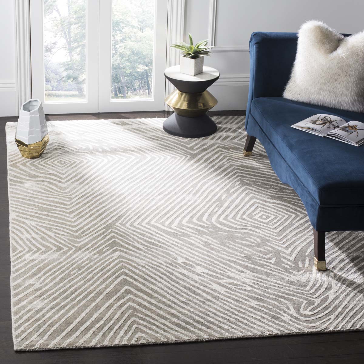 Safavieh Expression 751 Rug, EXP751 - Light Grey