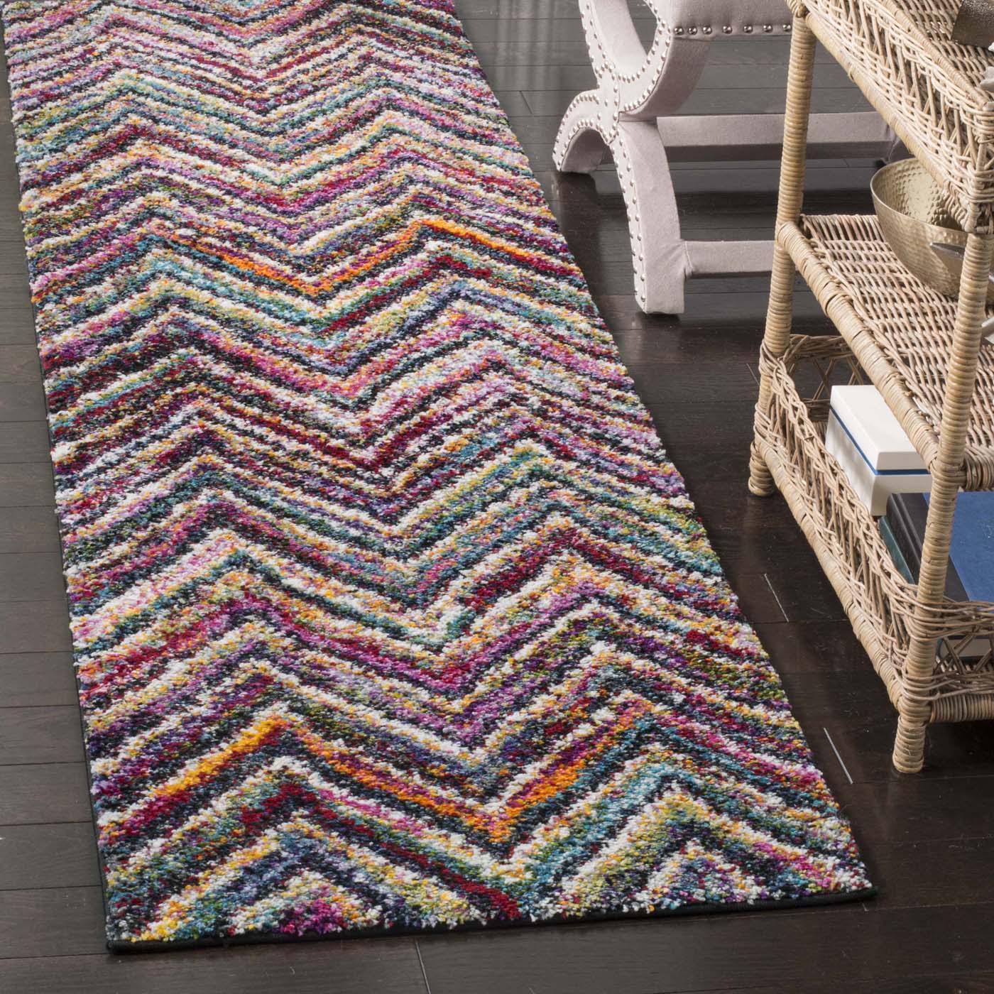 Safavieh Fiesta Shag 363 Rug, FSG363 - Multi