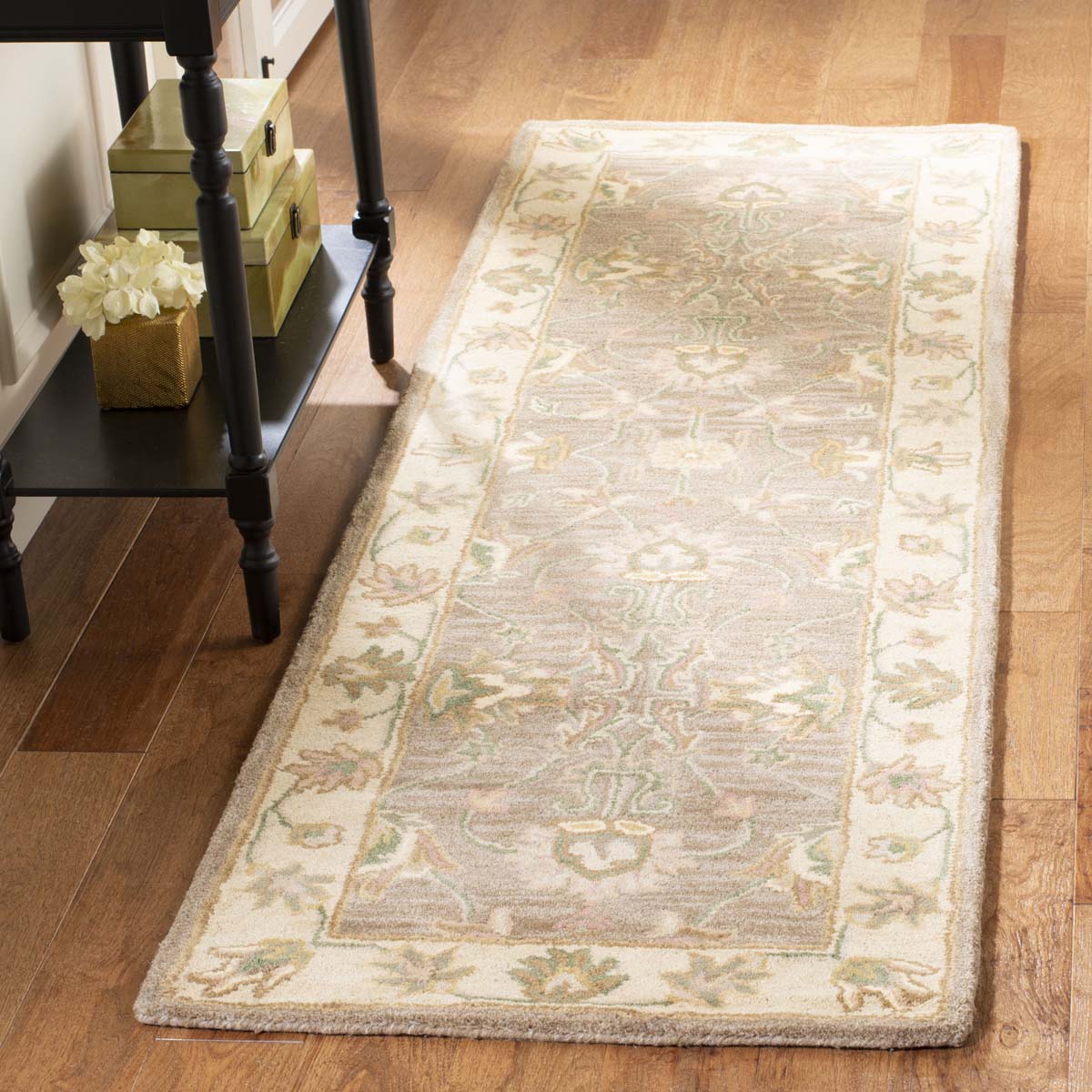 Safavieh Heritage 43K Rug, HG343K - Brown / Ivory