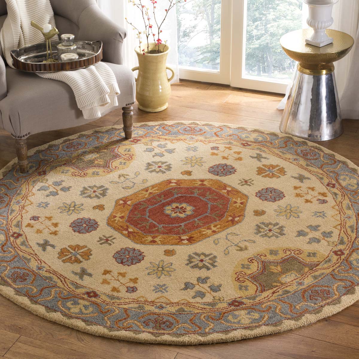 Safavieh Heritage 02A Rug, HG402A - Beige / Multi