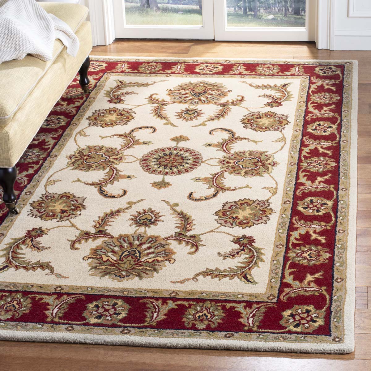 Safavieh Heritage 71A Rug, HG471A - Ivory / Red