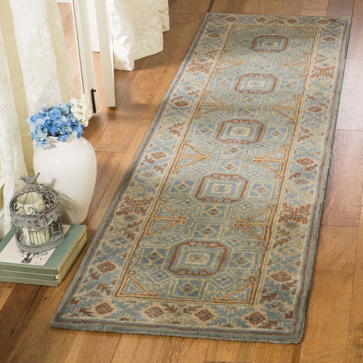 Safavieh Heritage 43M Rug, HG743M - Blue / Beige