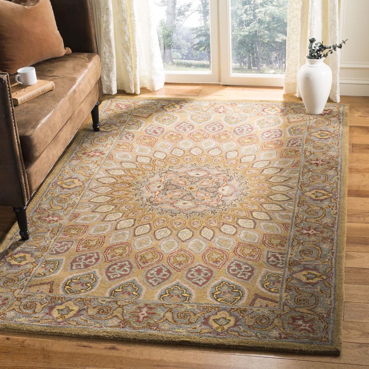 Safavieh Heritage 14A Rug, HG914A - Light Brown / Grey