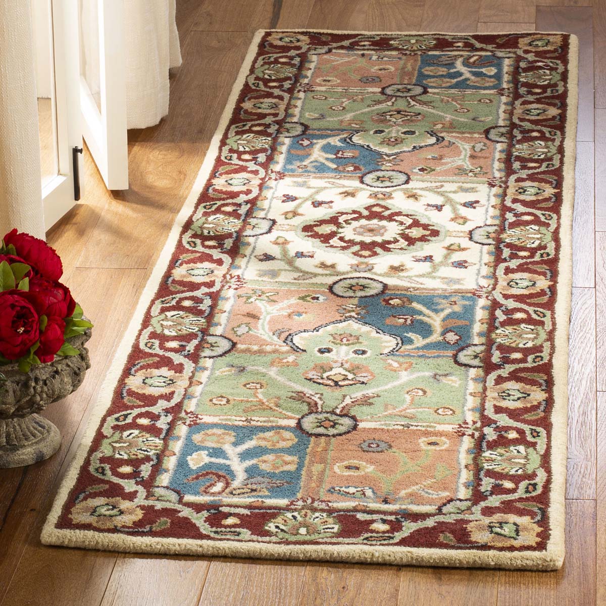 Safavieh Heritage 25A Rug, HG925A - Multi / Red