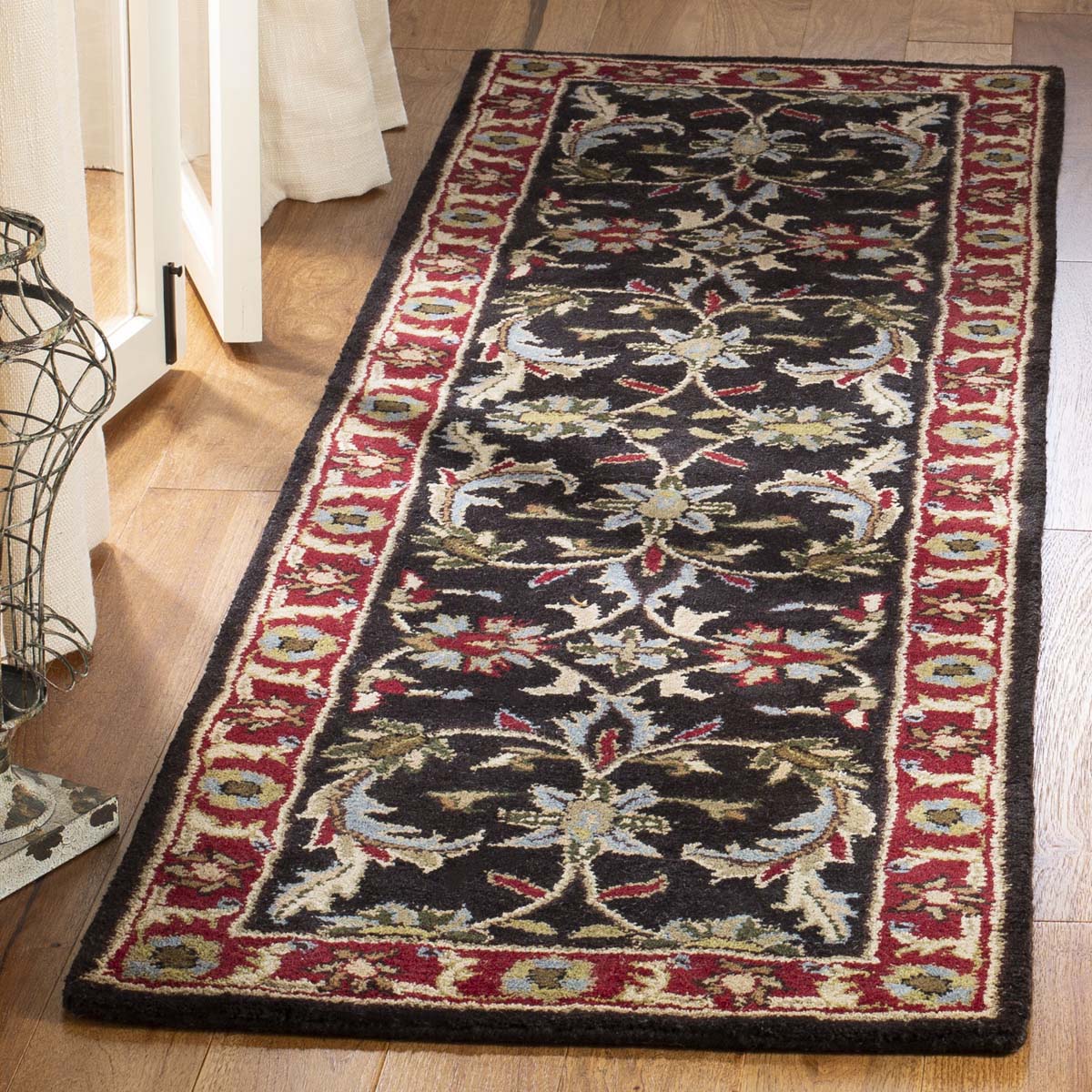 Safavieh Heritage 51A Rug, HG951A - Chocolate / Red