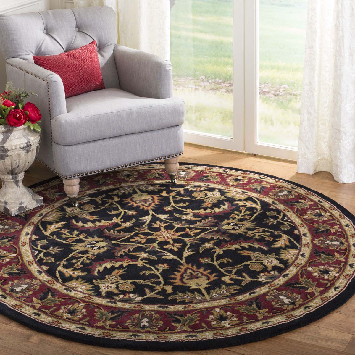 Safavieh Heritage 53A Rug, HG953A - Black / Red