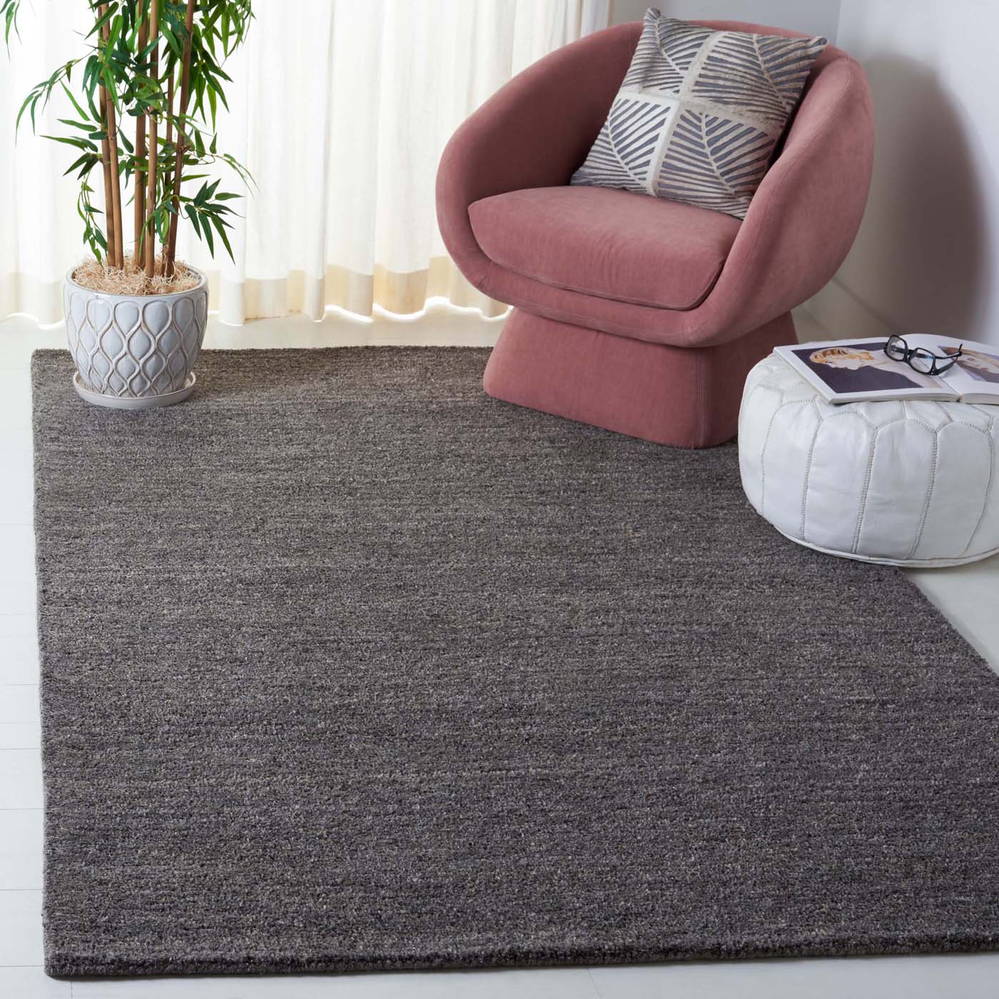 Safavieh Himalaya 413 Rug, HIM413 - Grey