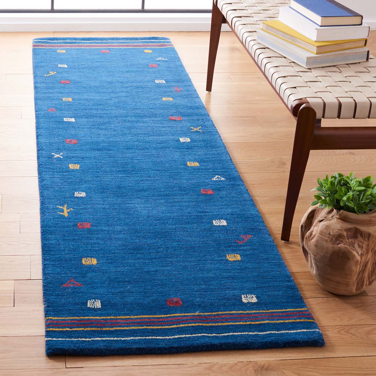 Safavieh Himalaya 563 Rug, HIM563 - Blue