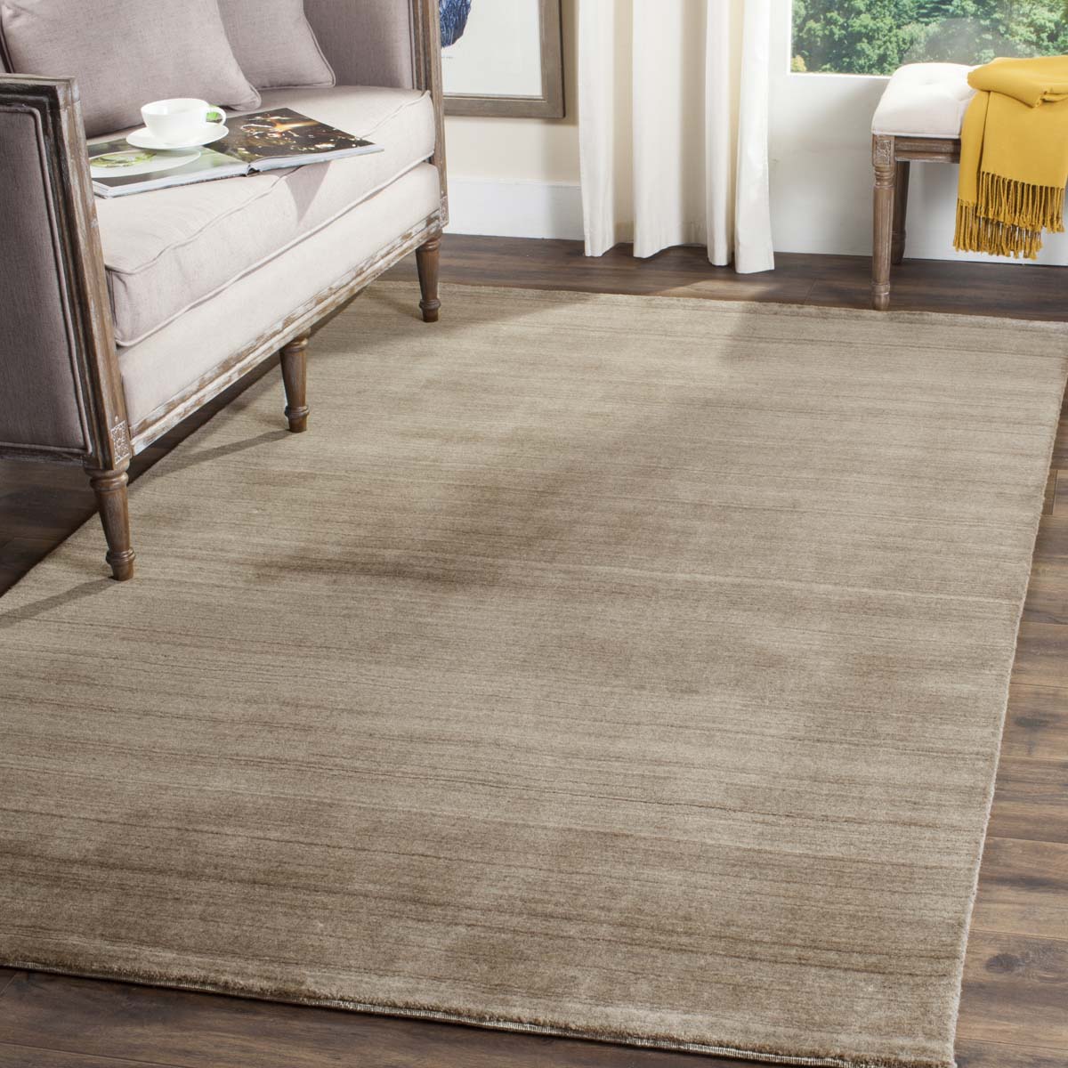 Safavieh Himalaya 820 Rug, HIM820 - Taupe