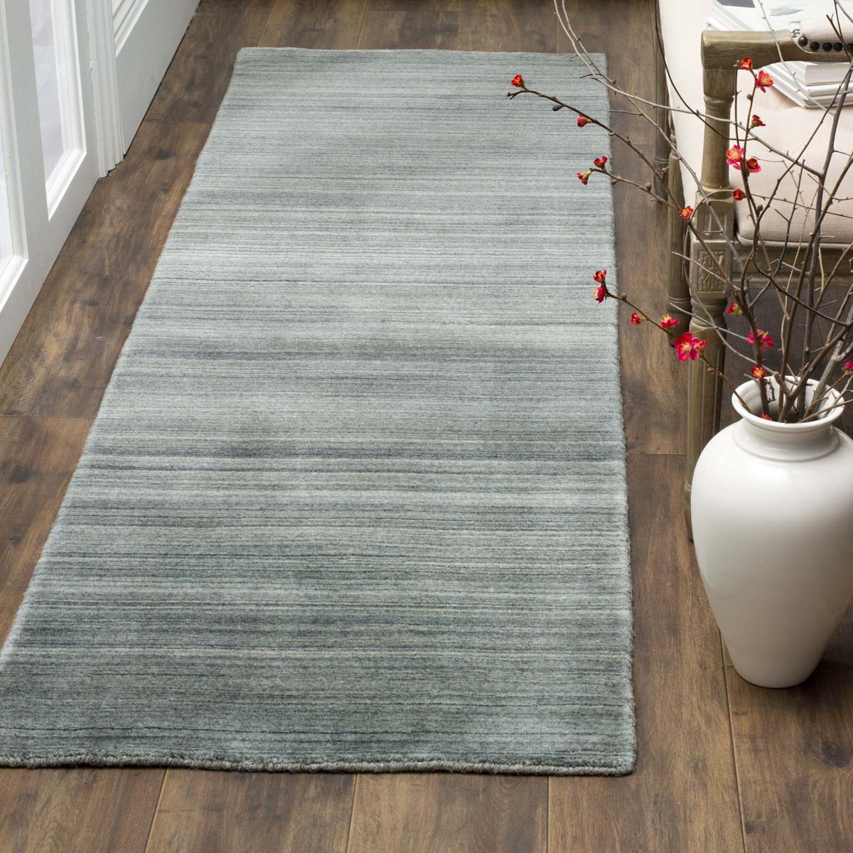 Safavieh Himalaya 820 Rug, HIM820 - Slate / Blue