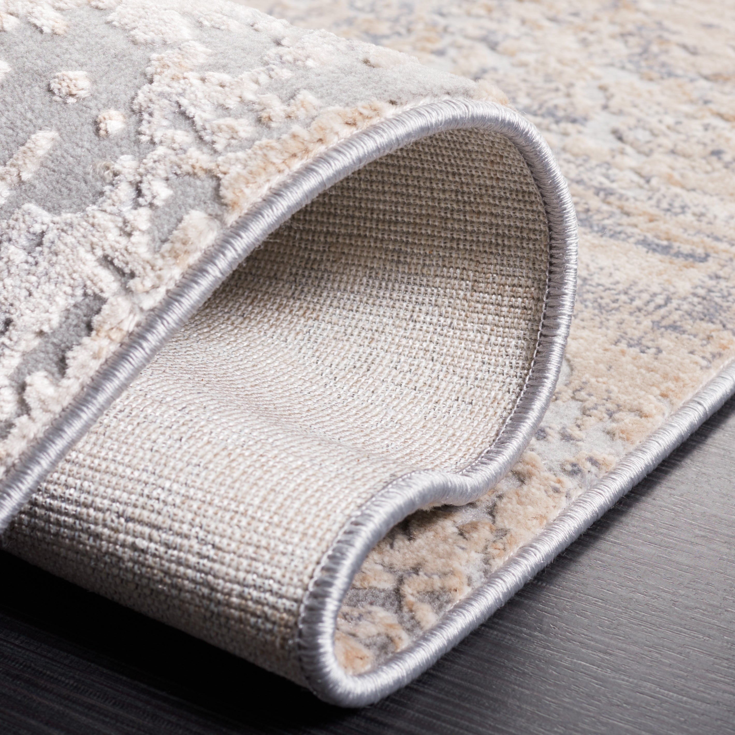 Safavieh Invista 434 Rug, INV434 - Grey / Cream