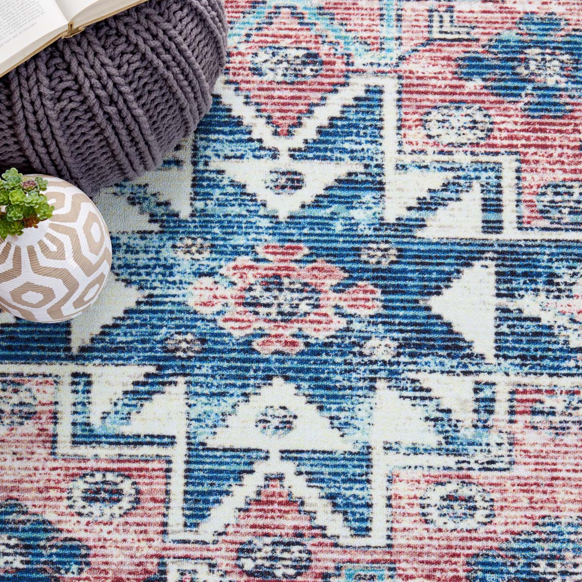 Safavieh Journey 148 Rug, JNY148 - Pink / Blue