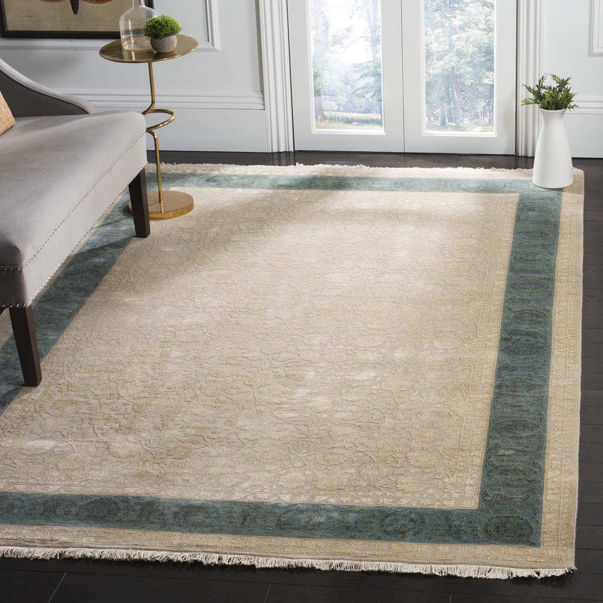 Safavieh Jewel Of India 599 Rug, JWL599 - Ivory / Light Blue