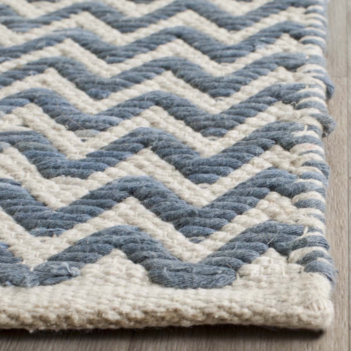 Safavieh Cotton Kilim 121 Rug, KLC121 - Blue / Ivory