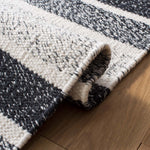 Safavieh Kilim 151 Rug, KLM151 - Black / Ivory