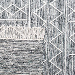 Safavieh Kilim 521 Rug, KLM521 - Black / Ivory