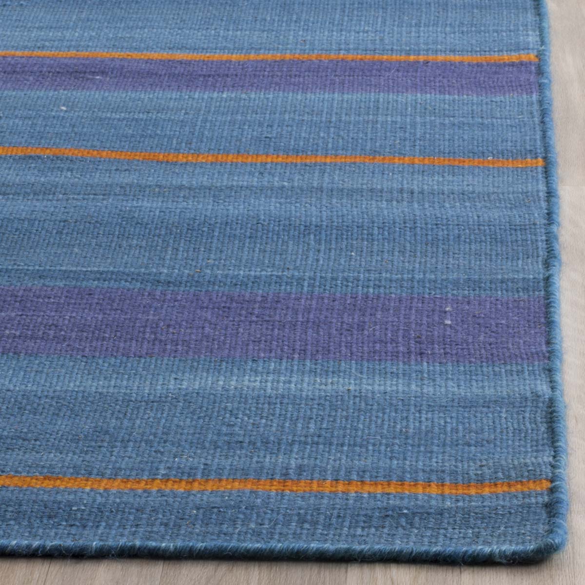 Safavieh Kilim 817 Rug, KLM817 - Blue / Multi