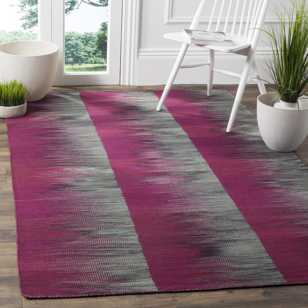 Safavieh Kilim 819 Rug, KLM819 - Purple / Charcoal