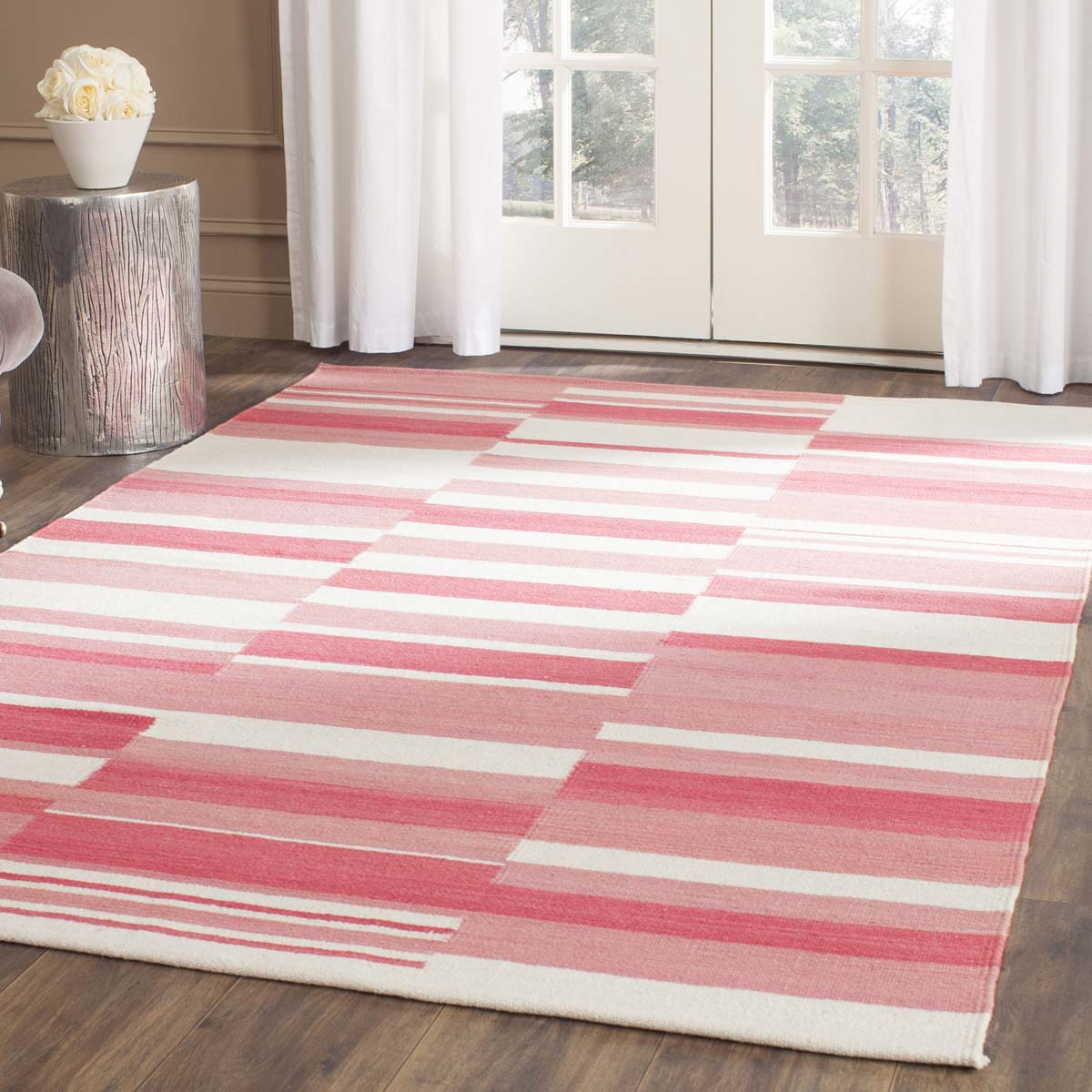 Safavieh Kilim 953 Rug, KLM953 - Pink / Ivory