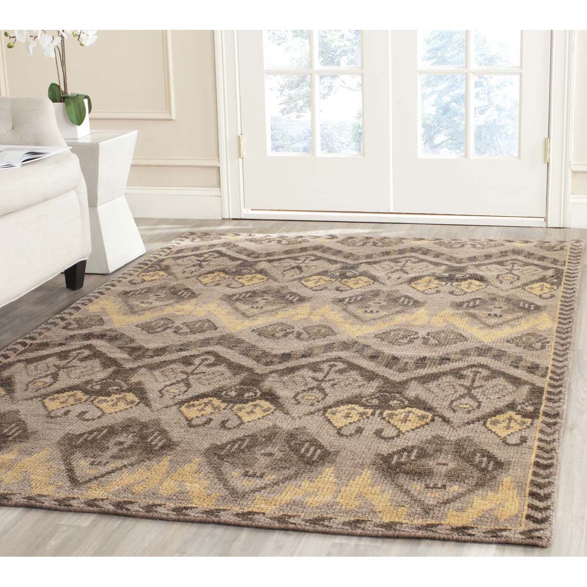 Safavieh Kenya 656 Rug, KNY656 - Gold / Beige