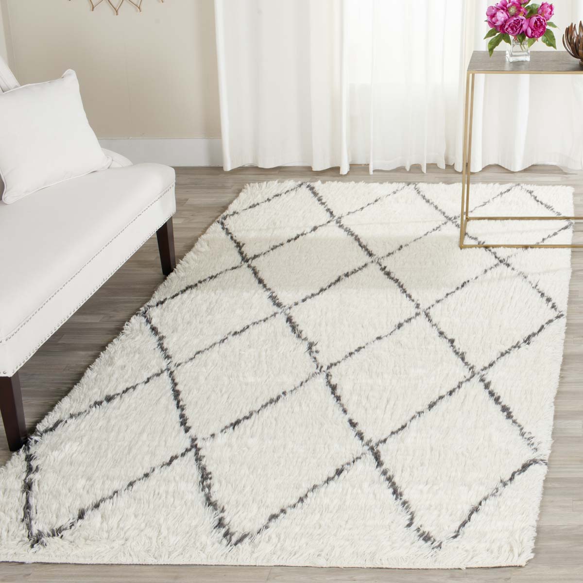 Safavieh Kenya 733 Rug, KNY733 - Ivory / Grey