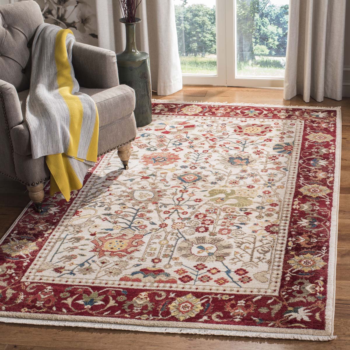 Safavieh Kashan 303 Rug, KSN303 - Ivory / Red