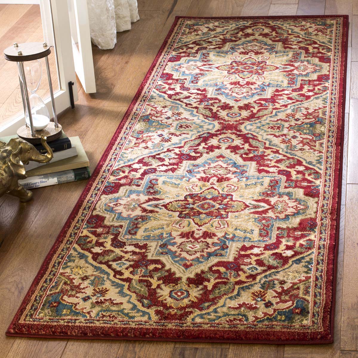 Safavieh Kashan 304 Rug, KSN304 - Red / Beige