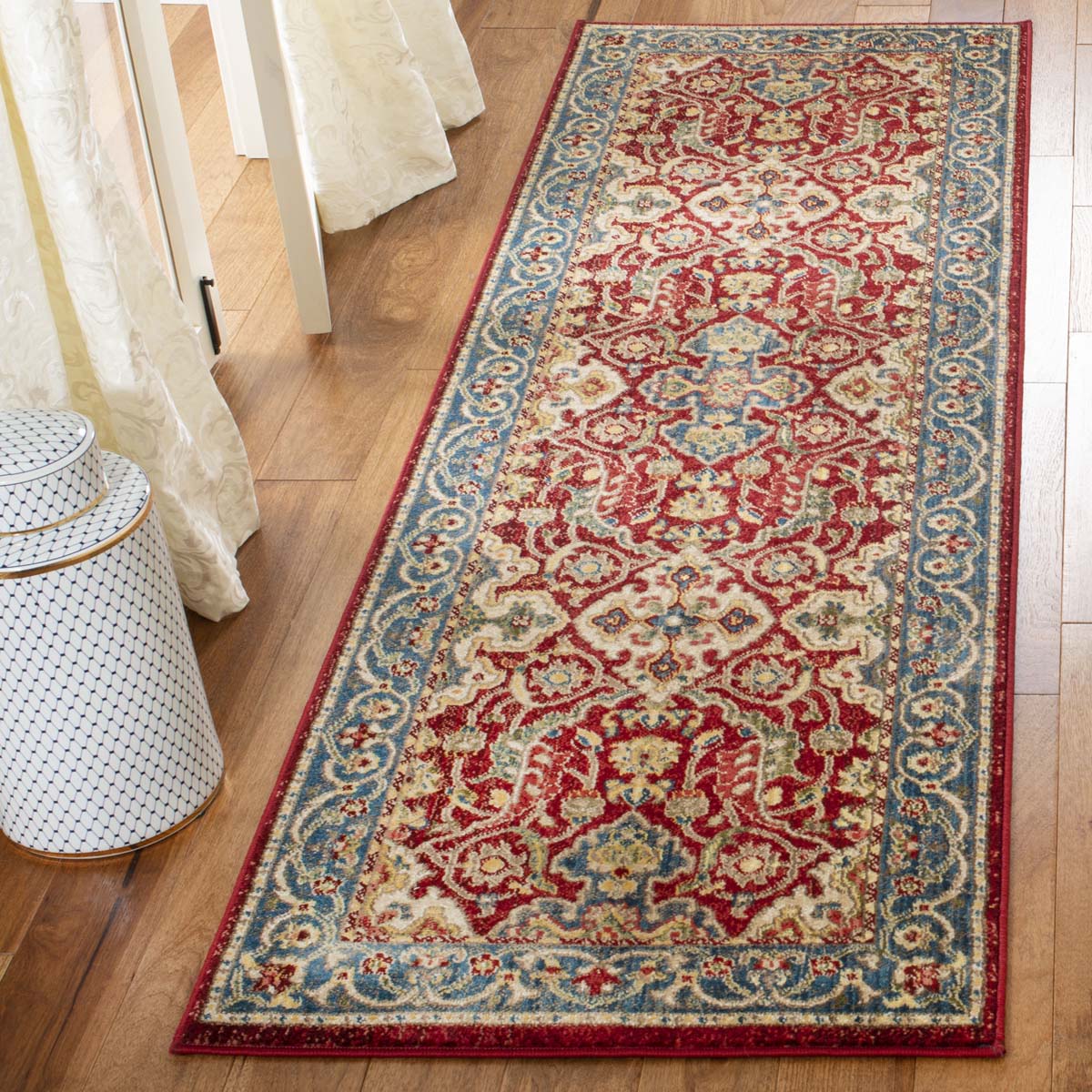 Safavieh Kashan 307 Rug, KSN307 - Red / Blue