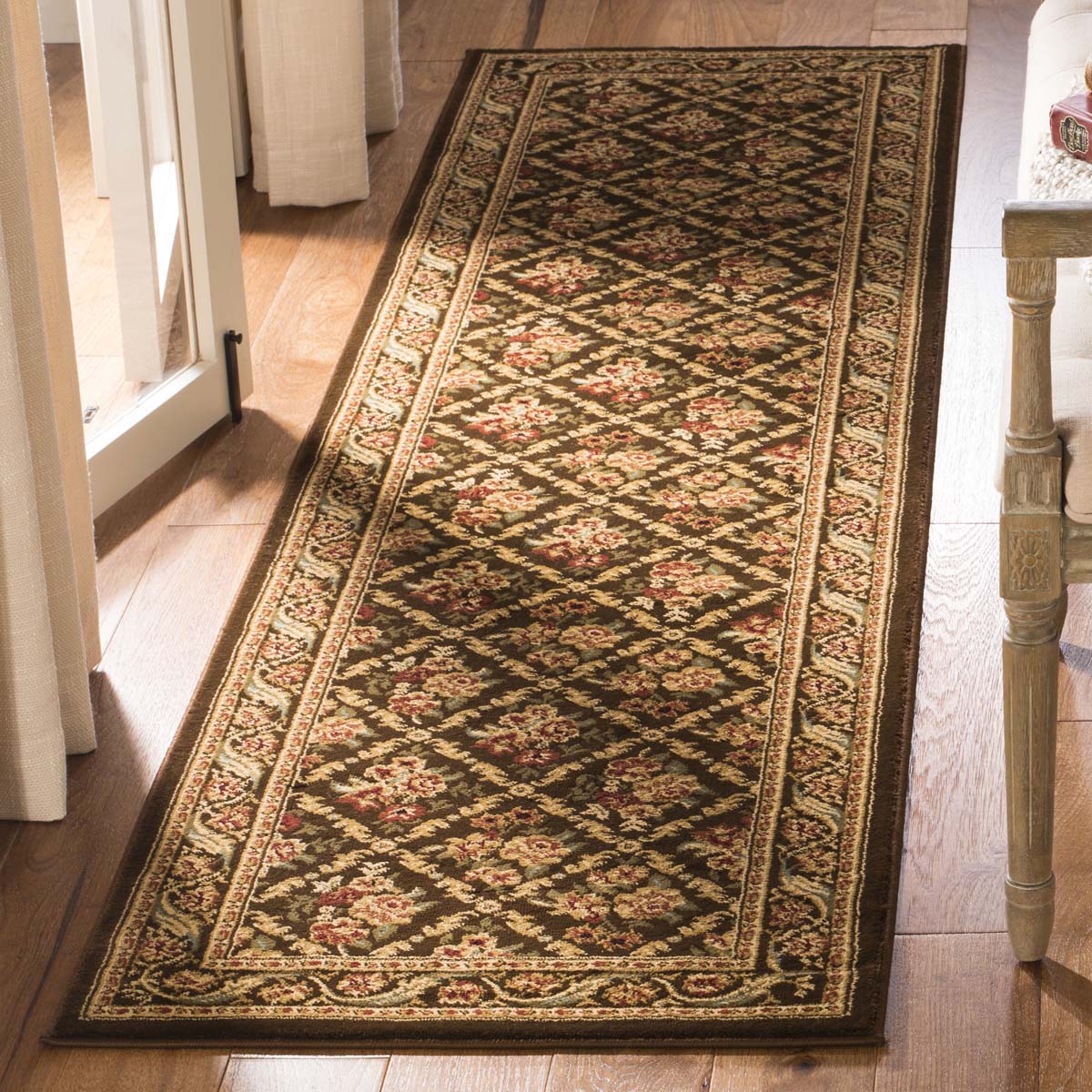 Safavieh Lyndhurst 556 Rug, LNH556 - Brown / Brown