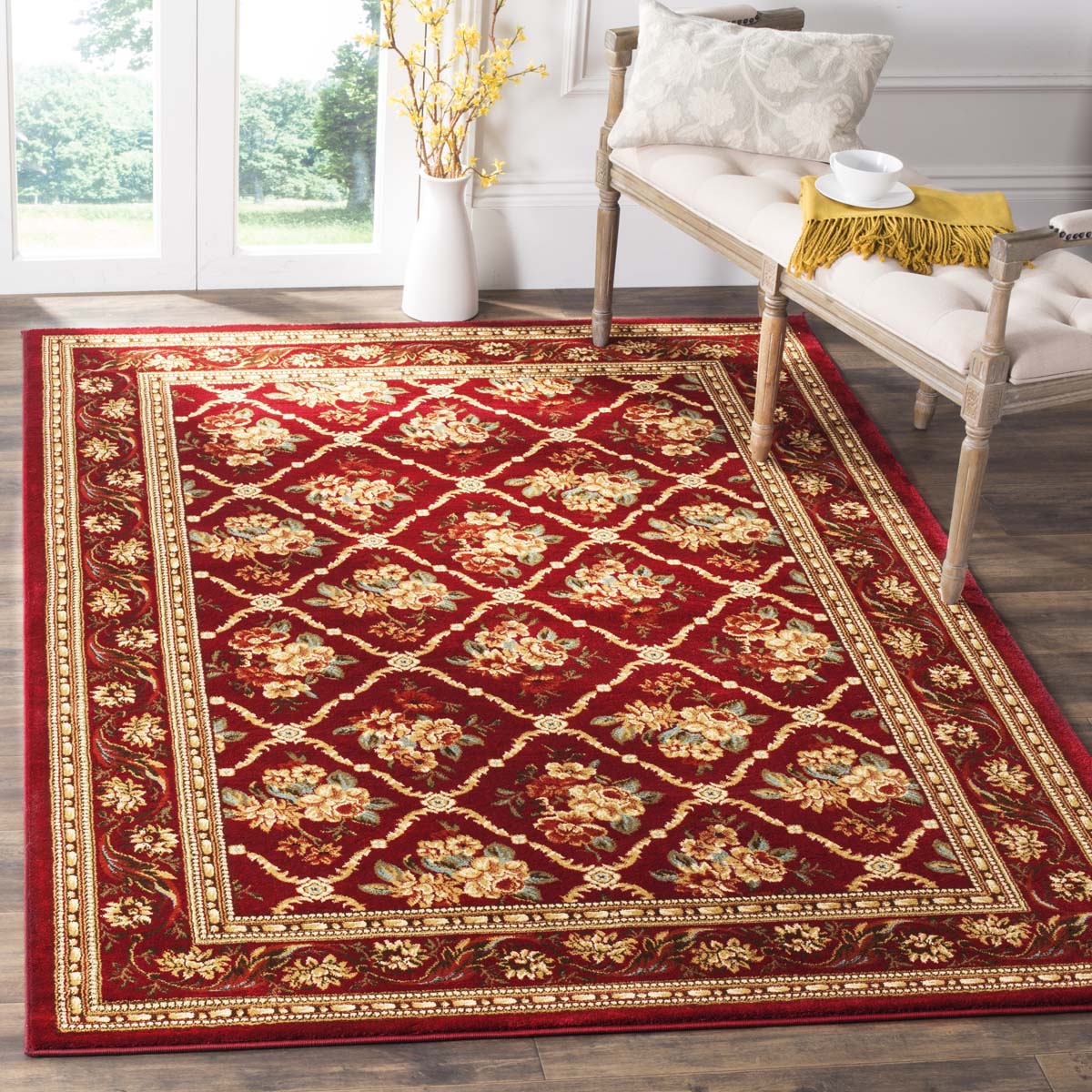 Safavieh Lyndhurst 556 Rug, LNH556 - Red / Red