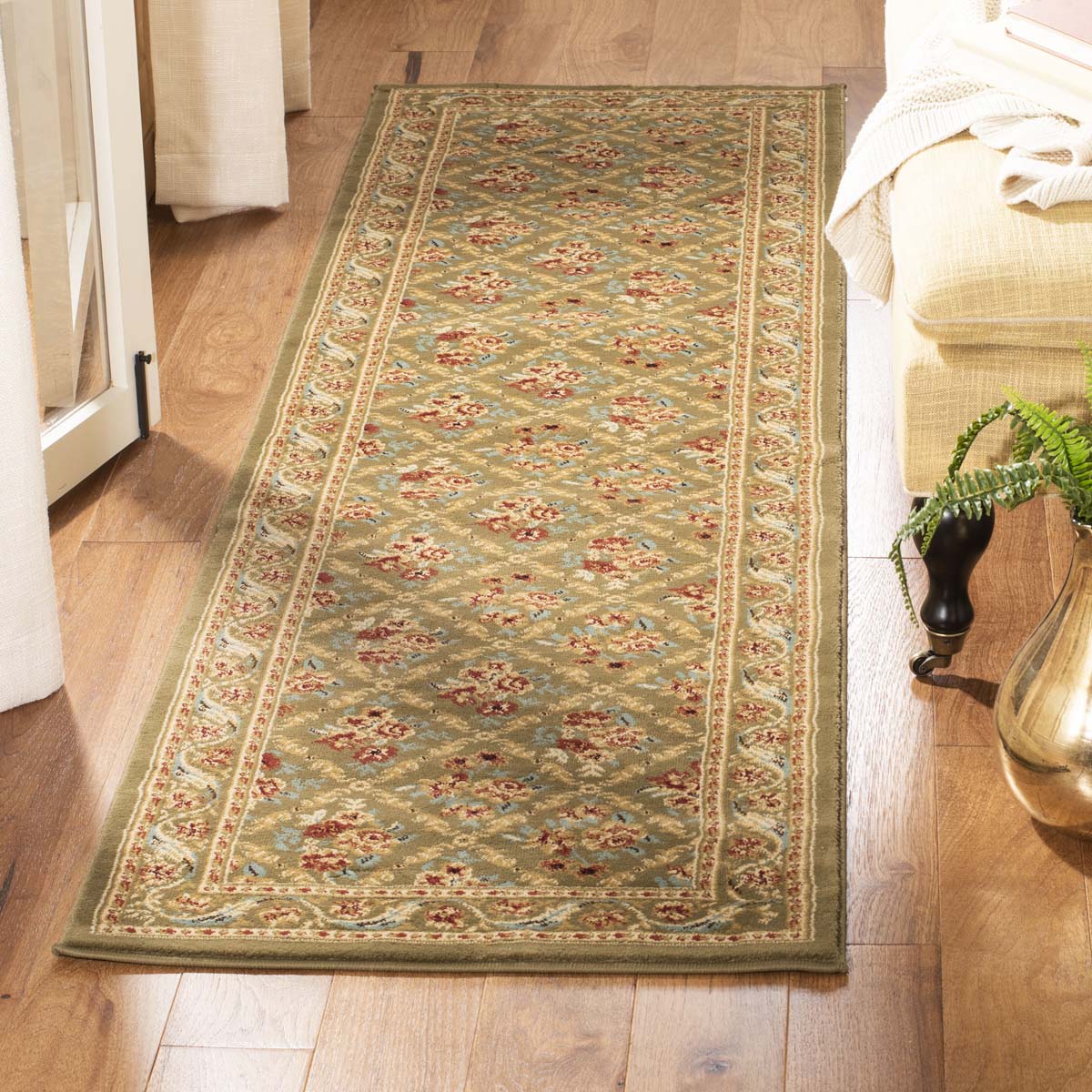 Safavieh Lyndhurst 556 Rug, LNH556 - Green / Green