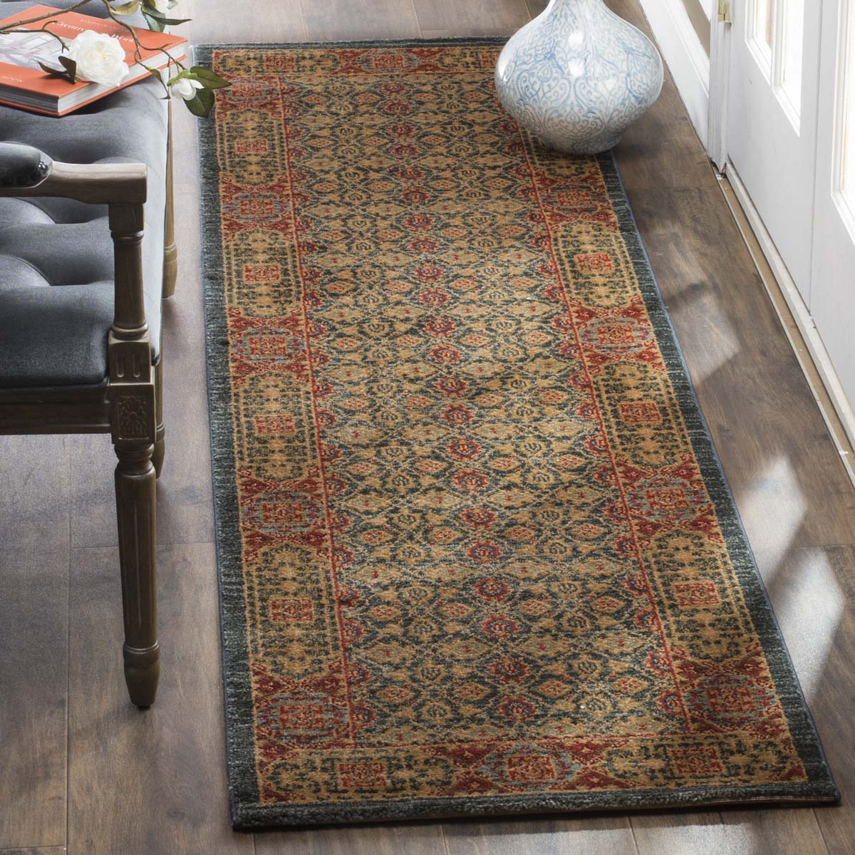 Safavieh Mahal 623 Rug, MAH623 - Light Blue / Red